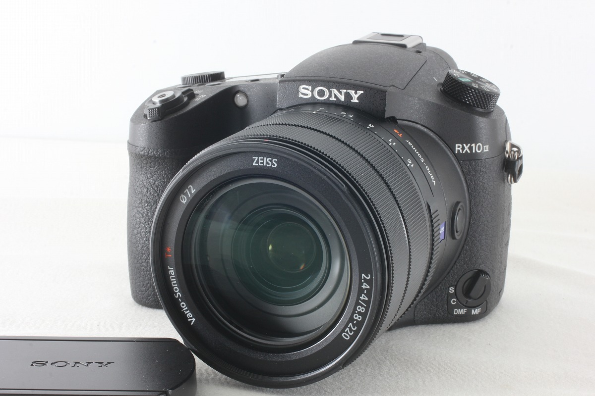 ◆超極上美品◆ソニー Sony DSC-RX10M3 ブラック 新品フード 取説 コンパクトデジタルカメラ◇M48728_画像1