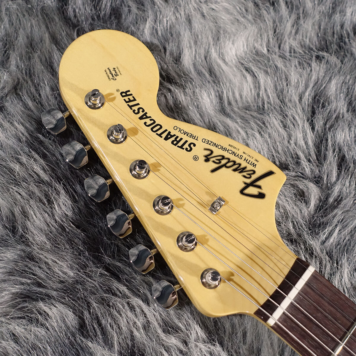 Fender FSR Collection Traditional Late 60s Stratocaster Ice Blue Metallic_画像5