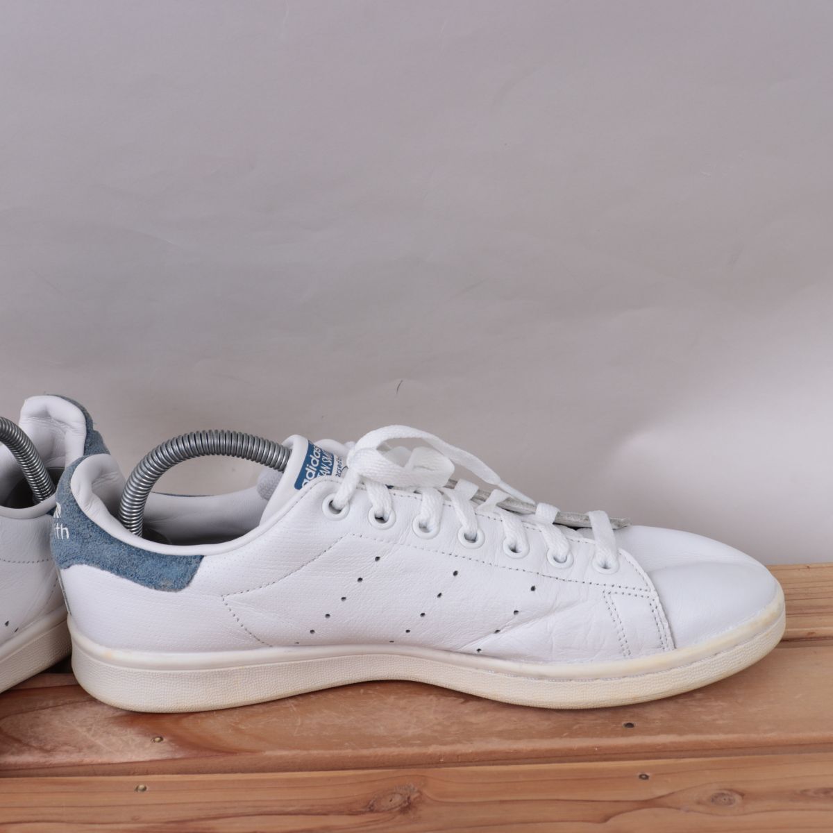 z2827 アディダス スタンスミス US9 27.0cm/白 ホワイト ブルー adidas STANSMITH メンズ スニーカー 中古_画像3