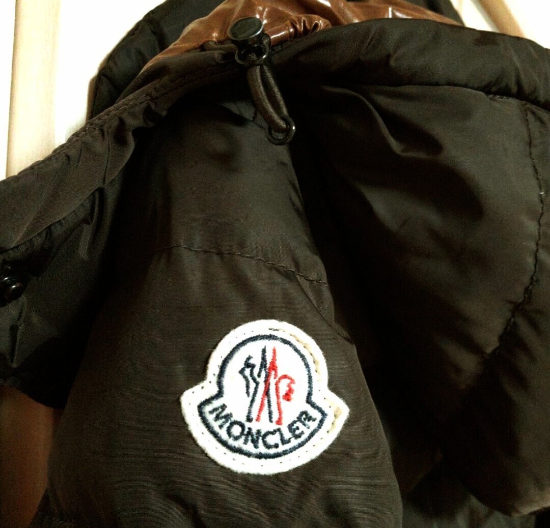 送料無料 モンクレール ジュラ MONCLER JURA ダウンコート/ダウンジャケット Aライン/フレア OO/XS~S ダークブラウン焦げ茶_画像4