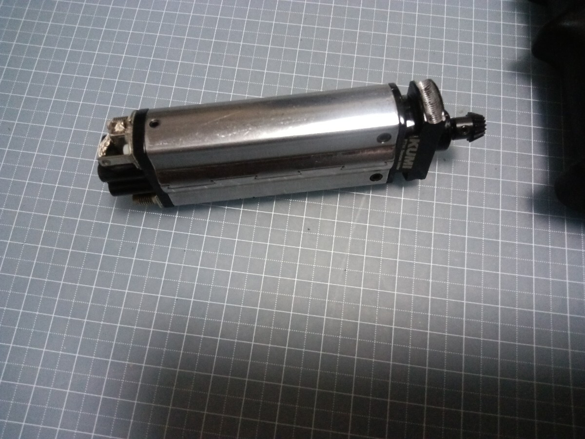 『処分品』システマ SYSTEMA PTW トレポン M4系用 7511型KUMIモーターとグリップ_画像3