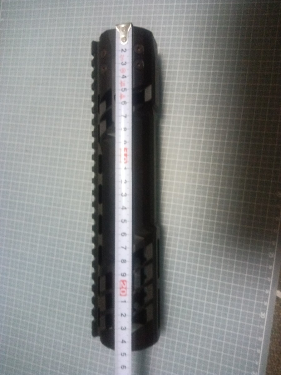 『処分品』FIREARMS F-1 C7M 9.5インチ ハンドガード レプリカ_画像6