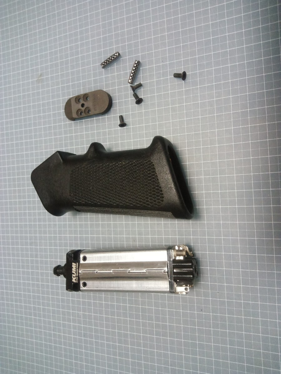 『処分品』システマ SYSTEMA PTW トレポン M4系用 7511型KUMIモーターとグリップ_画像2
