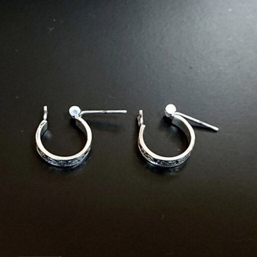 3349A SILVER925★訳あり★メビウス フープピアス シルバー925 アラベスク 遮断機型 トライバル ヴィンテージ ユニセックス 定価2900円_画像7