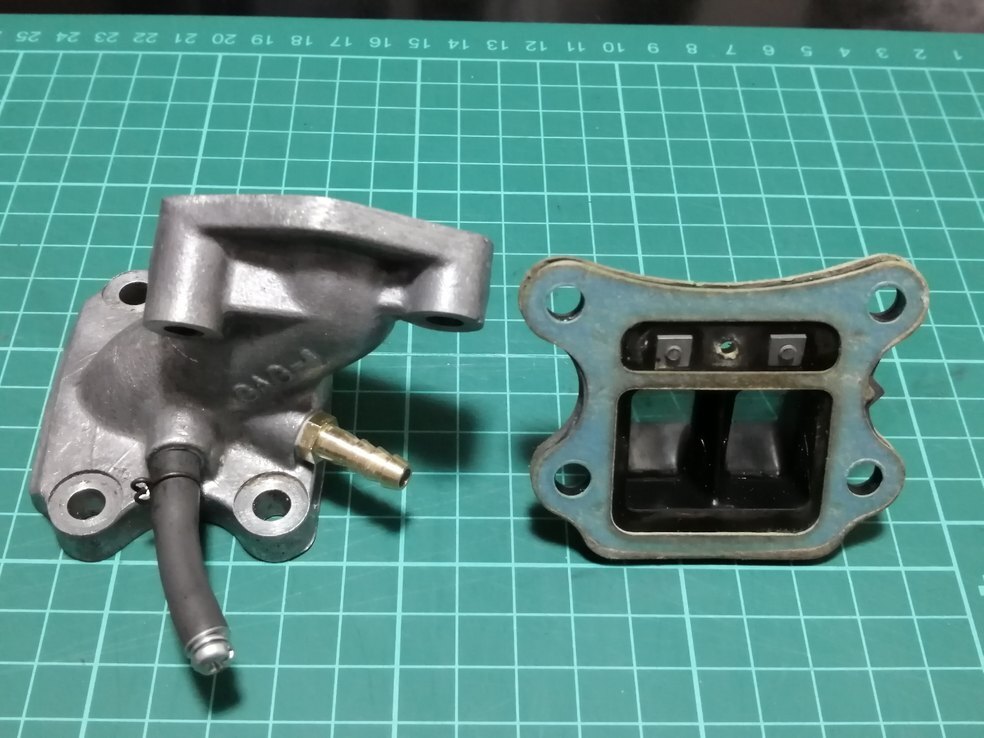 ジャイロキャノピー後期 正負圧マニホールド2 ジャイロX/UP_画像1