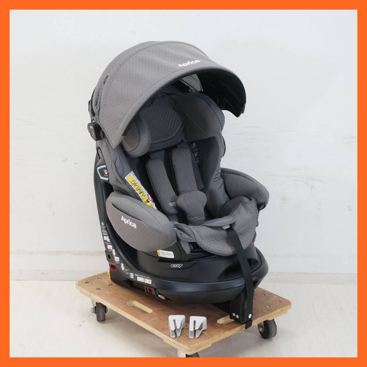 東ハ:【アップリカ】チャイルドシート フラウディア グロウ ISOFIX 360° セーフティー プレミアム グレームーン 2040694 ★送料無料★_画像1