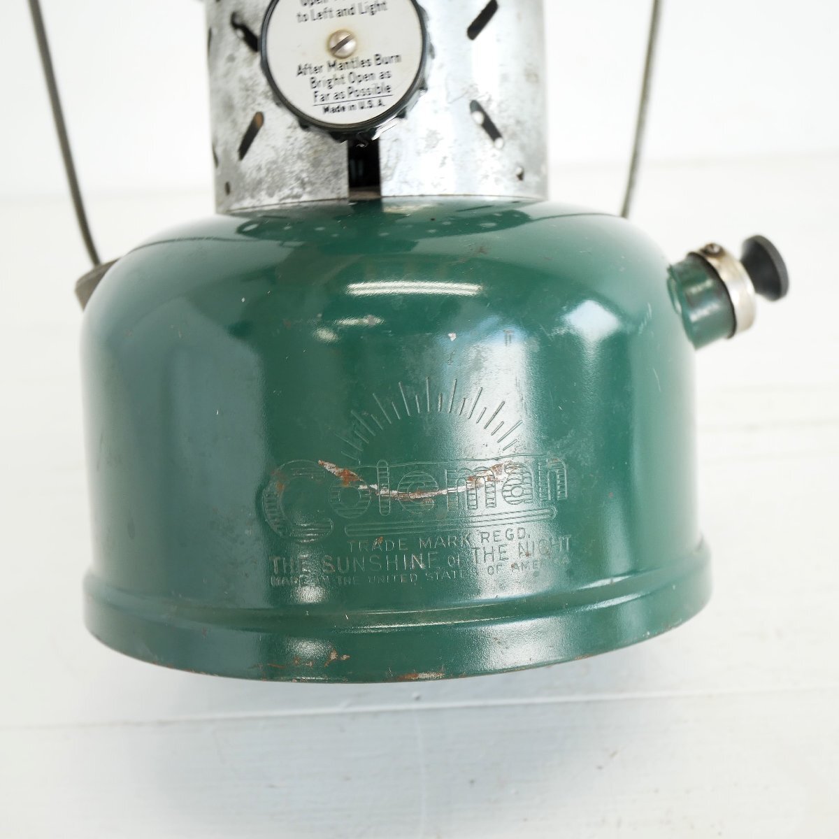 1958 год 5 месяц производство Coleman OLD фонарь 220E / America Vintage Coleman уличный кемпинг магазин дисплей #506-107-802