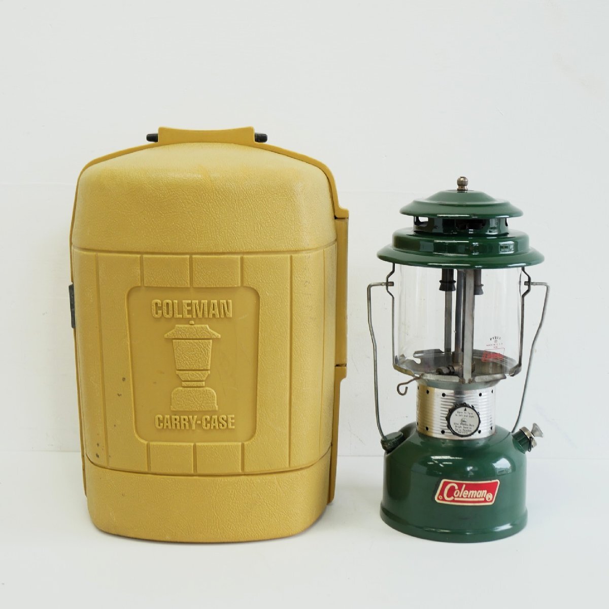 1971 год 10 месяц производство Coleman фонарь 220F Carry с футляром / America Vintage Coleman k Ram ракушка кемпинг #705-40-226-382