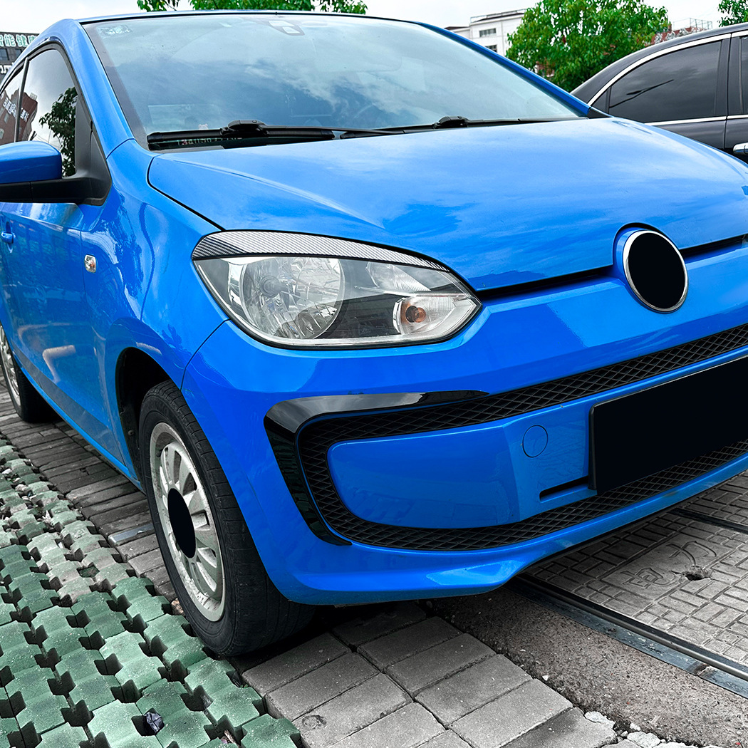 スポーティ全開♪ カーボン ルック アイライン ヘッドライト ヘッドランプ ガーニッシュ フォルクワーゲン UP! アップ! ムーブ ハイ_画像1