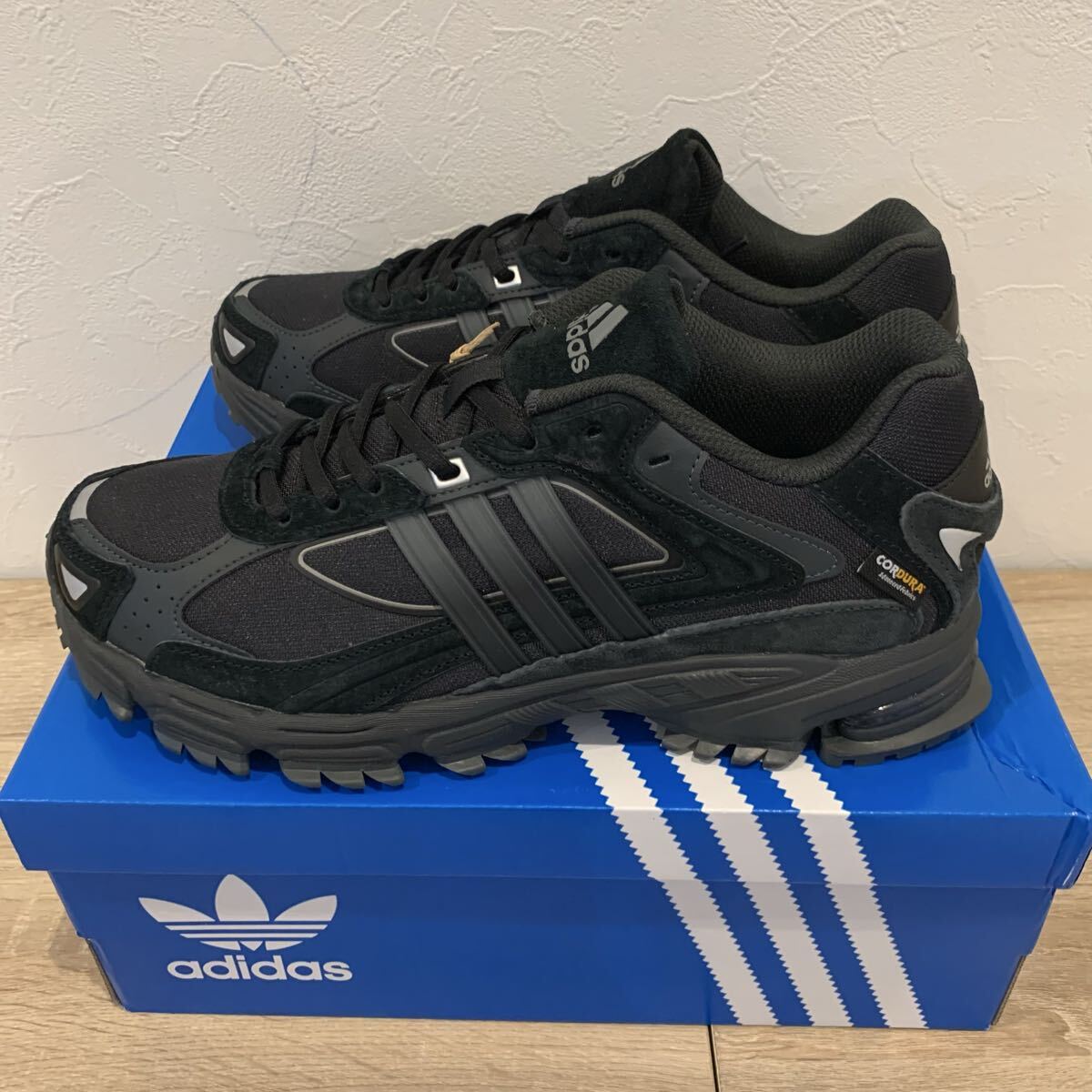 adidas RESPONSE CL TR(IG4512)28.0cm / samba city stan smith handball spezial superstar campus spzl zx 82 80 sl 72 adizero 8000