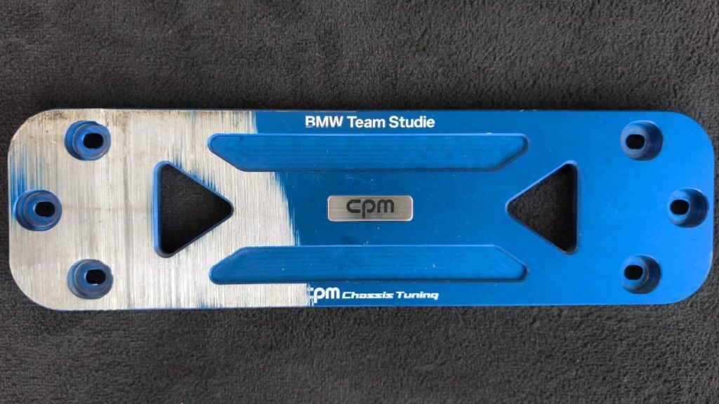 CPM シーピーエム ロアーレインフォースメント センターブレース 補強 ブレース BMW 3シリーズ F30 F31_画像1