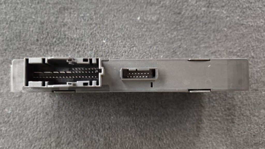 BMW 5シリーズ E60 E61 等 CAS3 コントロールユニット モジュール コンピューター 61356943835 5WK4 9514DBR 動作OK_画像5