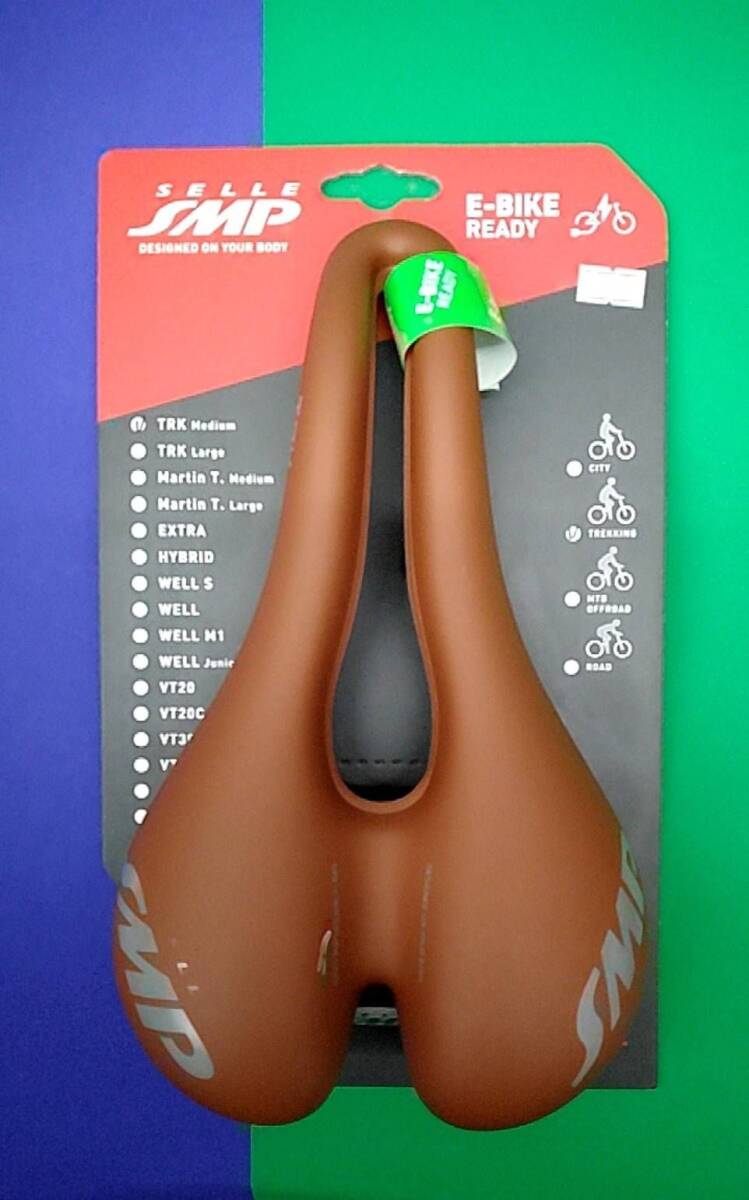 ☆新品未使用//SELLE SMP/TRK /MEDIUM /BROWN MATT/TREKKING/サドル//r4433