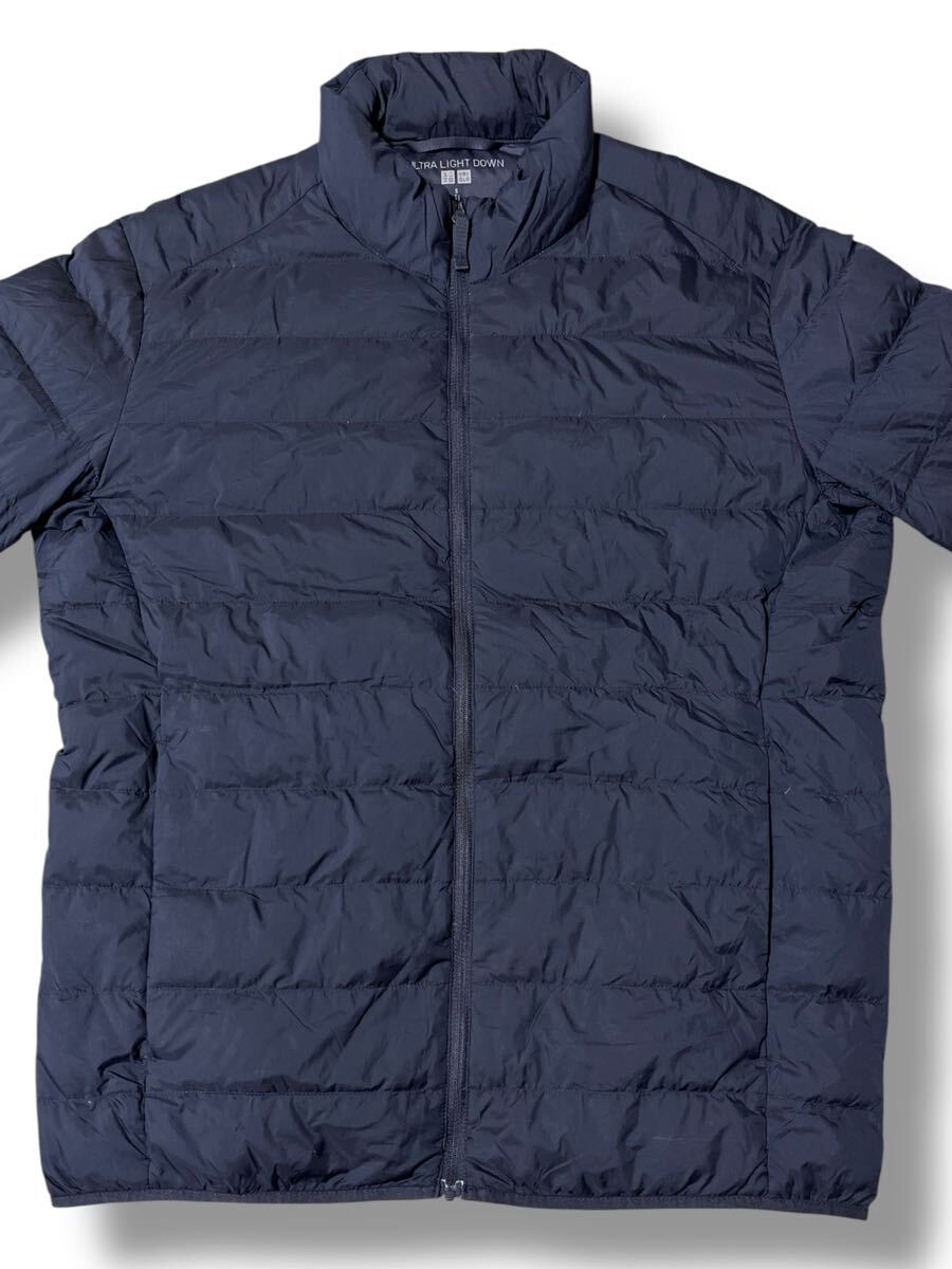 UNIQLO ウルトラライトダウンジャケット 襟あり ネイビー S ●洗濯プレス済●ネコポス可● ユニクロ 中わた ダウン インナー 紺色 古着/698_画像2