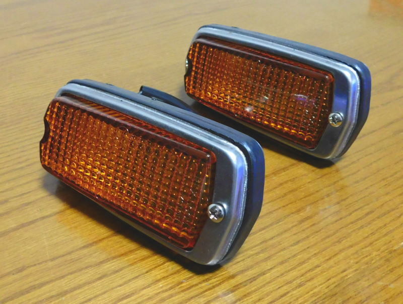 S30Z用新品-サイドマーカー左右セット　フロントウインカー/フェアレディZ/240Z/S31Z_画像3