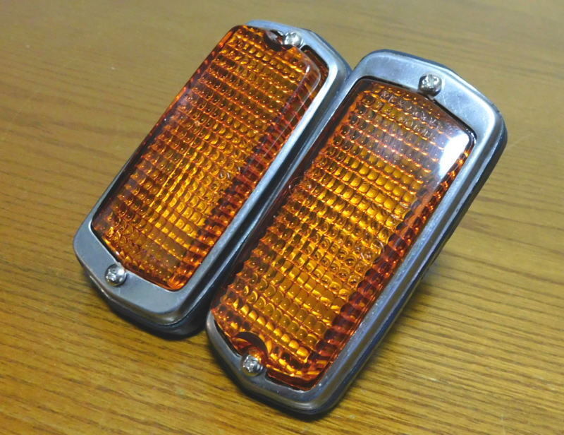 S30Z用新品-サイドマーカー左右セット　フロントウインカー/フェアレディZ/240Z/S31Z_画像1