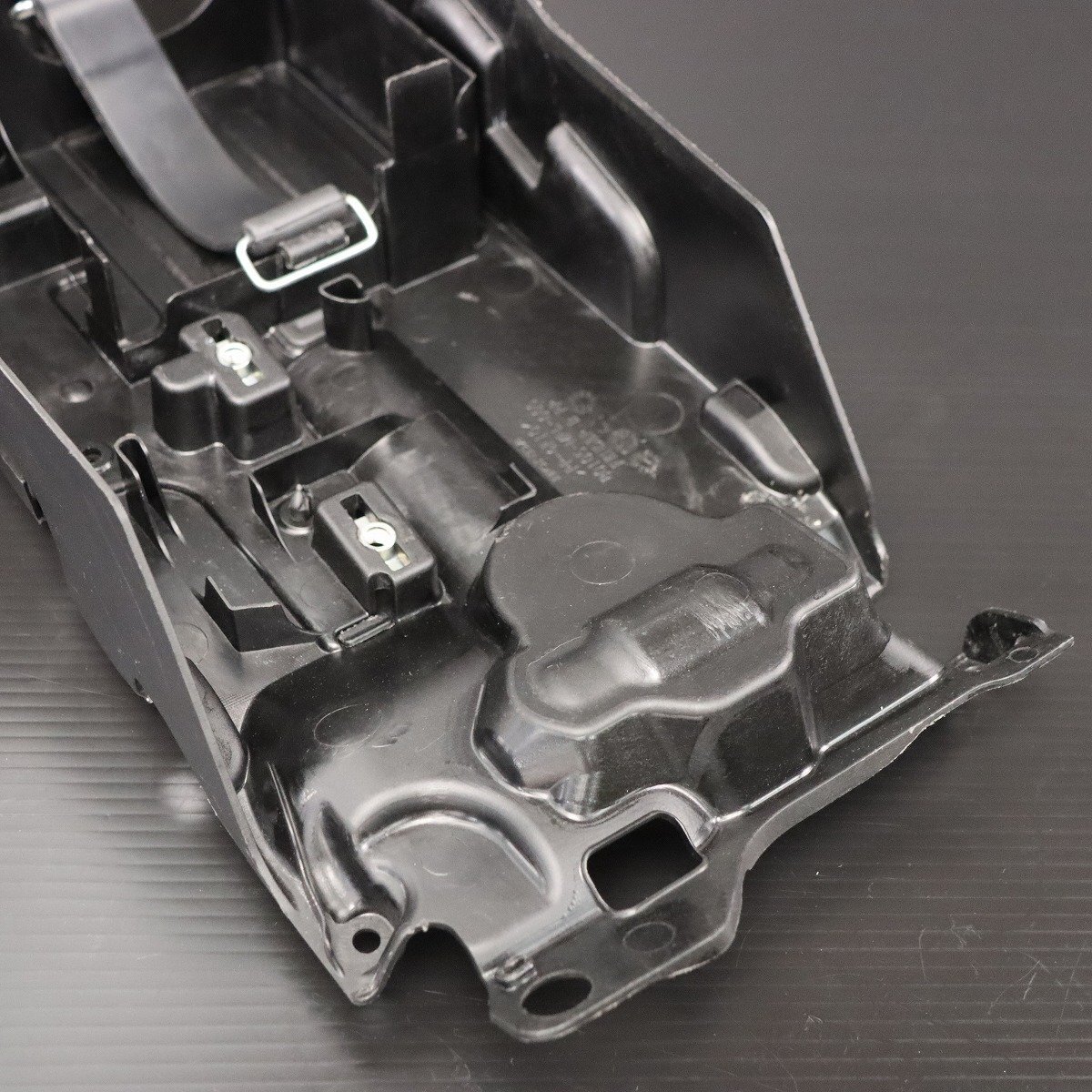 激安！CBR1000RR純正インナーリアフェンダーAssy！SC59/2008～/FireBlade
