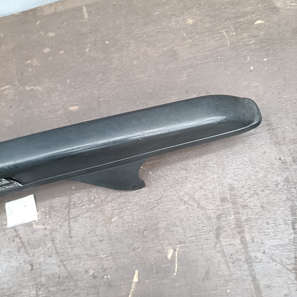 【HIRO】 YAMAHA ヤマハ TZR250 1KT 純正 チェーンカバー チェーンケース 手渡しOK 同梱OK 当時物_画像5