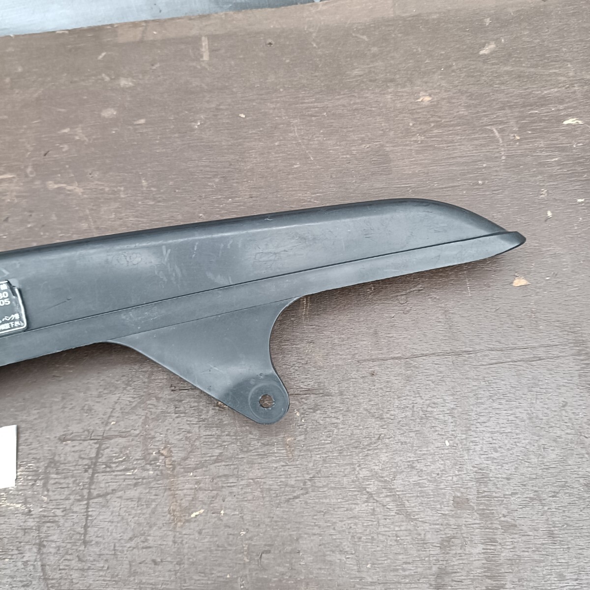 【HIRO】 YAMAHA ヤマハ TZR250 1KT 純正 チェーンカバー チェーンケース 手渡しOK 同梱OK 当時物_画像6