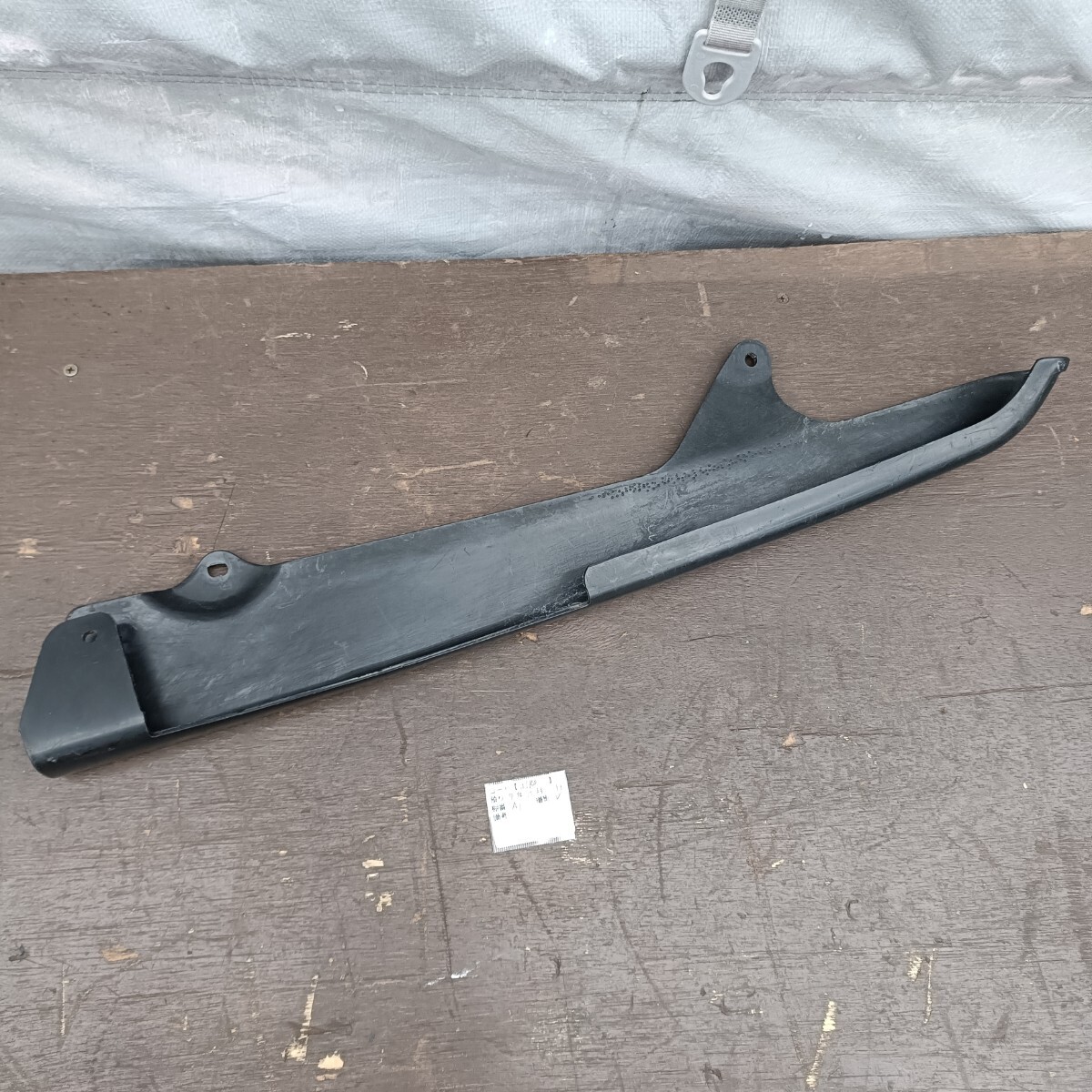 【HIRO】 YAMAHA ヤマハ TZR250 1KT 純正 チェーンカバー チェーンケース 手渡しOK 同梱OK 当時物_画像7