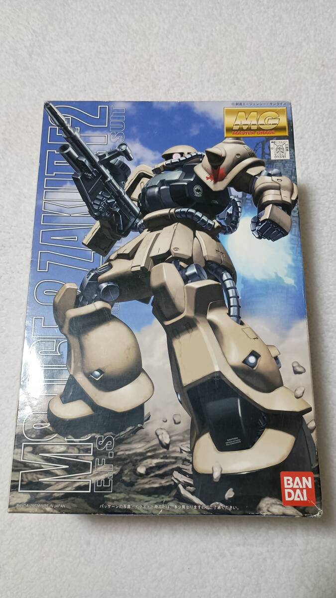 MG MS-06F2 ザクII F2型 連邦軍仕様　箱開封済　内袋未開封　_画像1