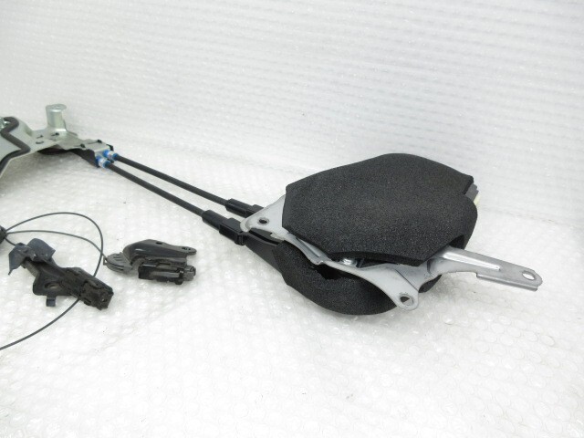 27年 シエンタハイブリッド NHP170G 右パワースライドドアモーター 426615-10010 85005-52090 204170 4765_画像4