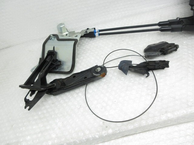 27年 シエンタハイブリッド NHP170G 右パワースライドドアモーター 426615-10010 85005-52090 204170 4765_画像5