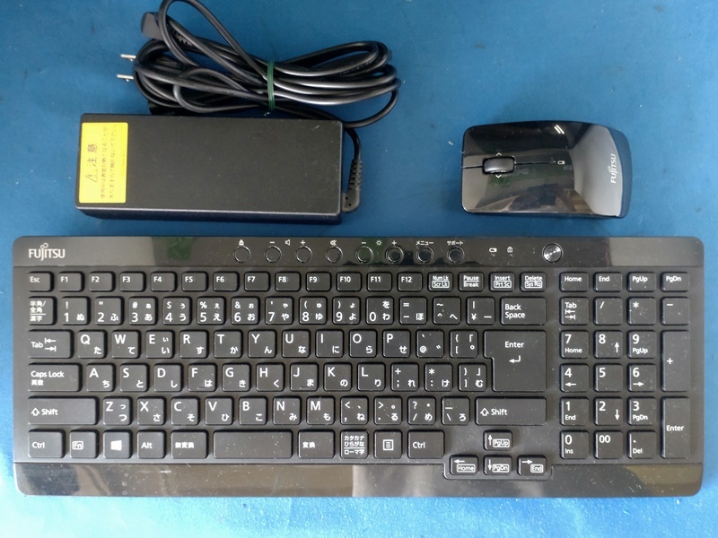 091232 ESPRIMO WH77/M Core i7-4702MQ Mem8GB HDD2TB Win8.1_画像5