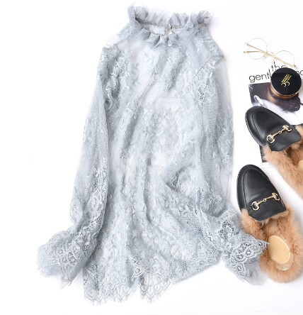 新品●透けレーストップス 　送料無料　袖口フレアー　プチハイネック　切りっぱなし　花模様レース　ホワイト　白_画像10