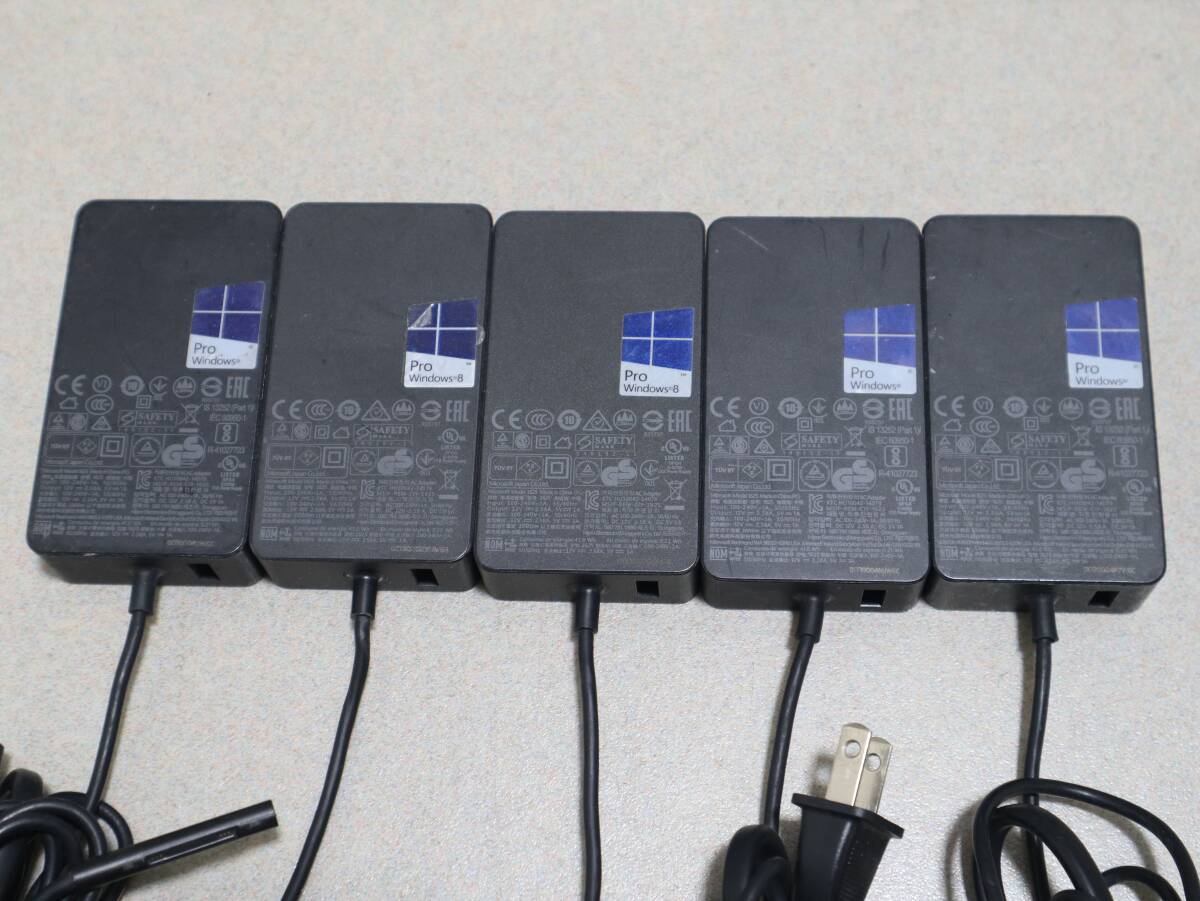 A0563 (3) & 【10個セット】Microsoft Surface ACアダプター Model 1625 12V-2.58A_画像2