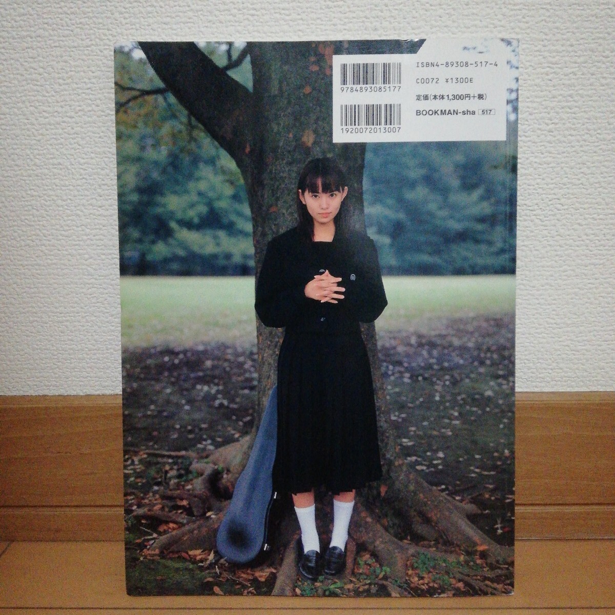 市川由衣「制服コレクション」初版 ピンナップポスター集_画像2