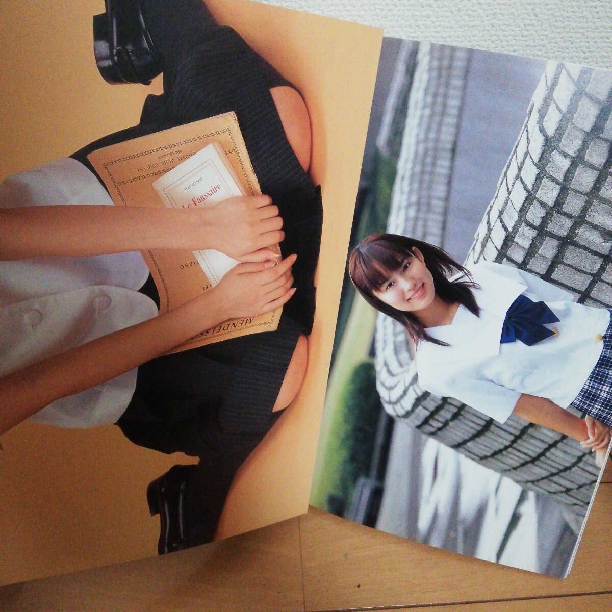 市川由衣「制服コレクション」初版 ピンナップポスター集_画像7