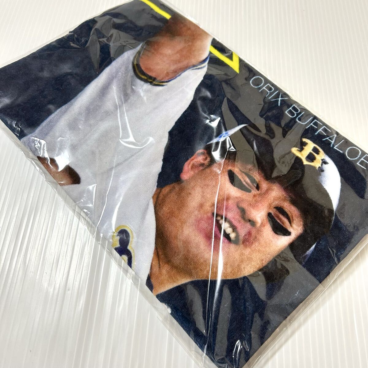 100円スタート　オリックス?バッファローズ 杉本「ラオウ」祐太郎 ベストナイン賞受賞記念フェイスタオル 選手イラスト オリックス