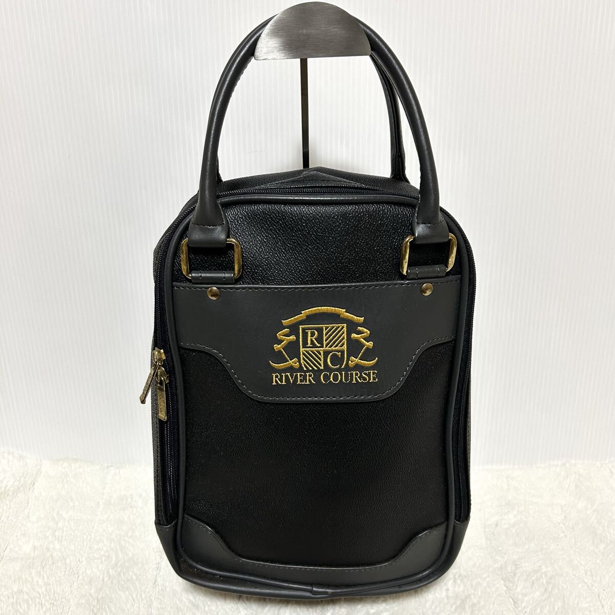 1円スタート【美品】RIVER COURSE ゴルフバッグ オールレザー シューズケース 本革 レザー ブラック 黒 キャディーバッグ 鞄 ハンドバッグの画像3