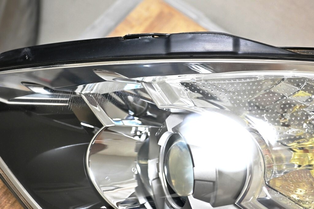 美品 付属完備 黄ばみ無し NISSAN Z Z33 日産 フェアレディZ 後期 純正 HID 左右 ヘッドライト KOITO 100-63820 打刻 P ① コーティング_画像9