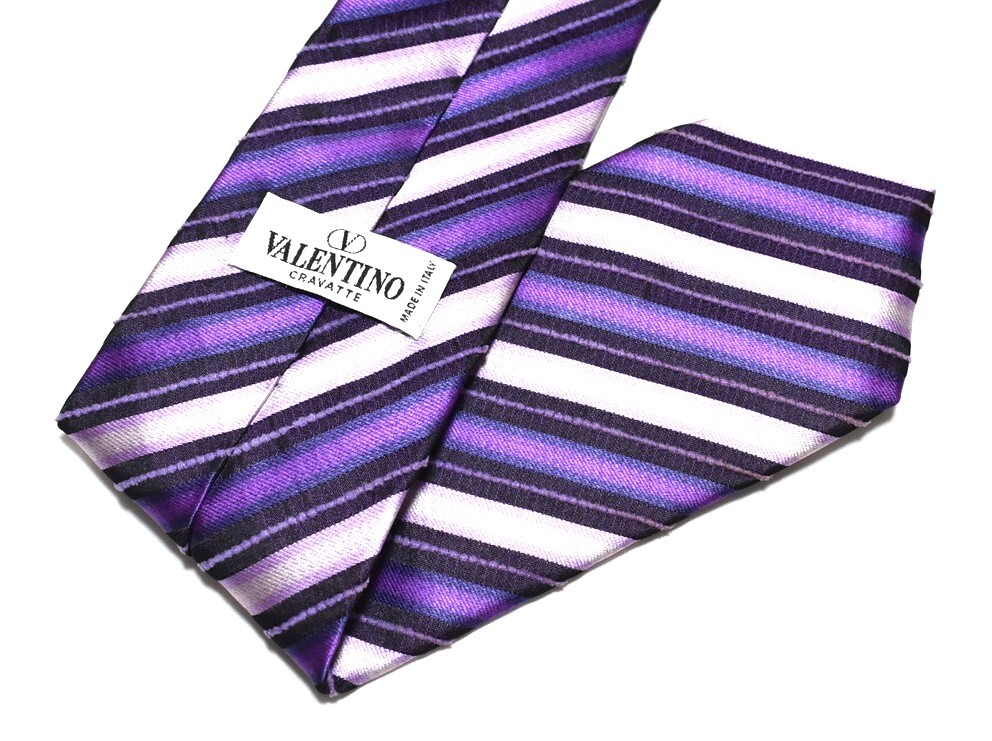 G268☆バレンチノ　ネクタイ　ストライプ柄☆3本以上送料無料_画像2
