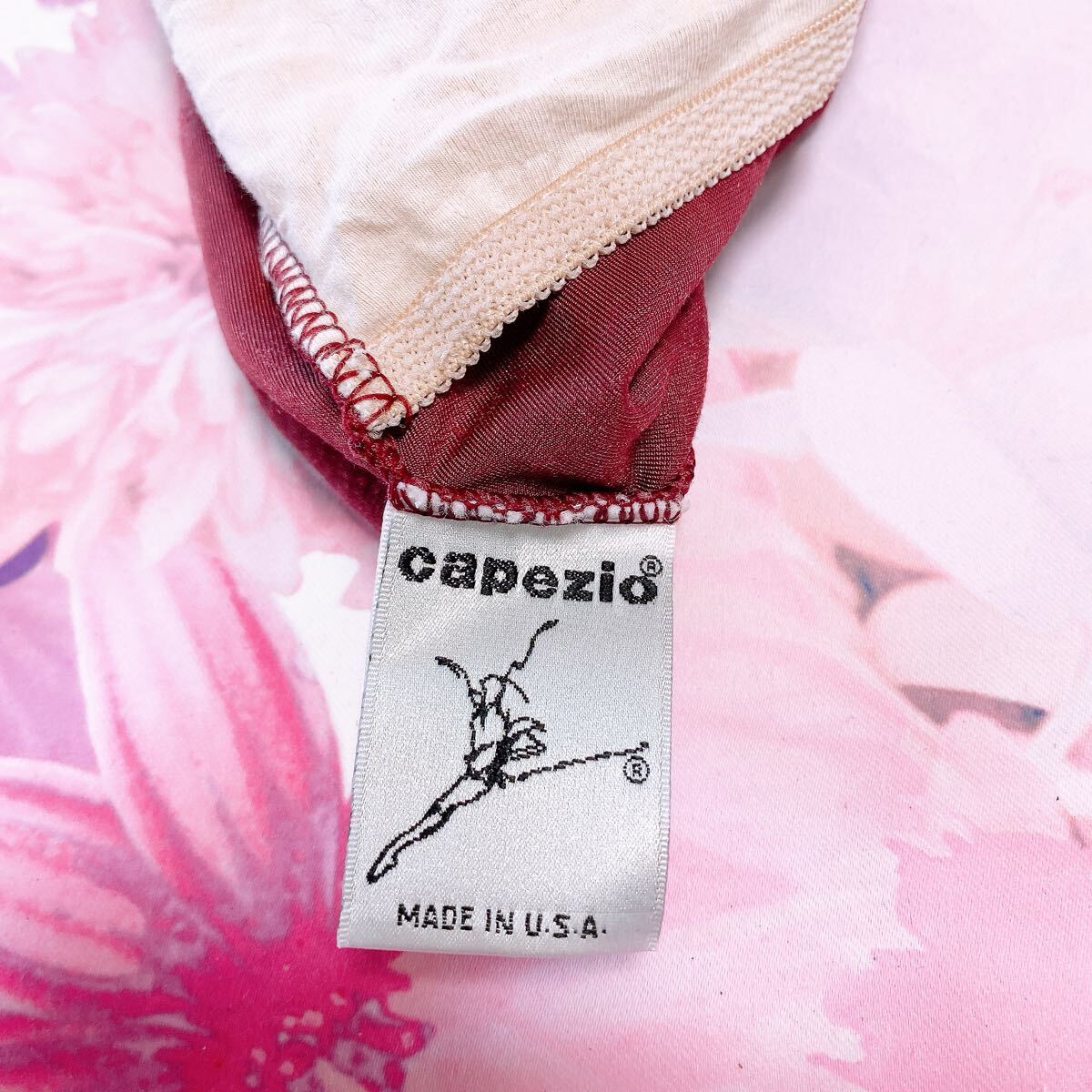 311 CAPEZIO 高級品 バレエ ダンス レオタード 整理品 新体操 Lサイズ 柔らかベルベット生地 大人用　アメリカ製_画像6