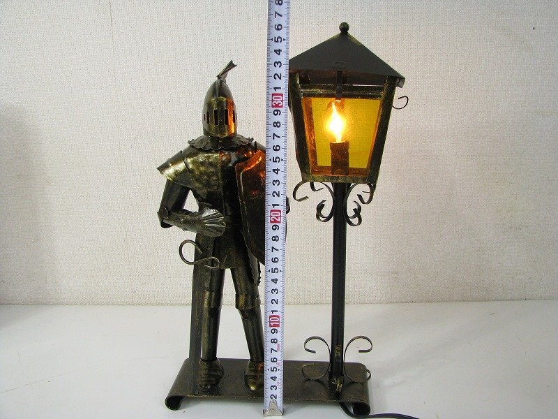  жестяная пластина рыцарь лампа стол лампа свет под старину украшение интерьер 