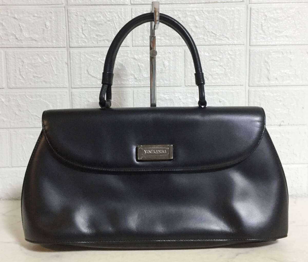 no36819 YUMI KATSURA ユミカツラ 本革 レザー フォーマル ハンド バッグ_画像1