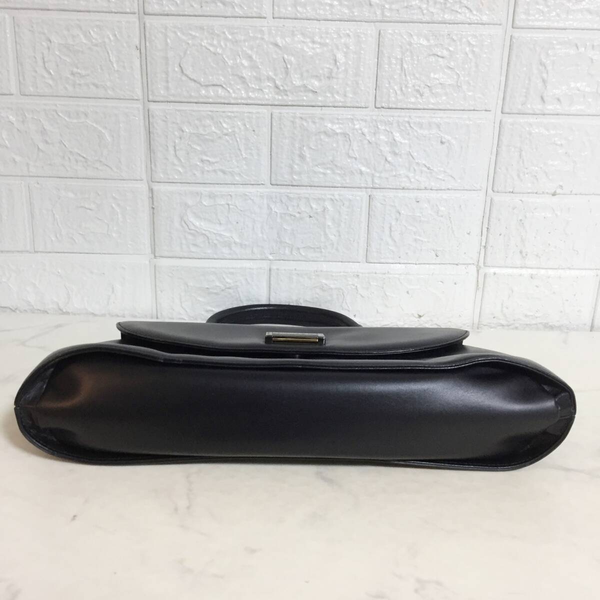 no36819 YUMI KATSURA ユミカツラ 本革 レザー フォーマル ハンド バッグ_画像3