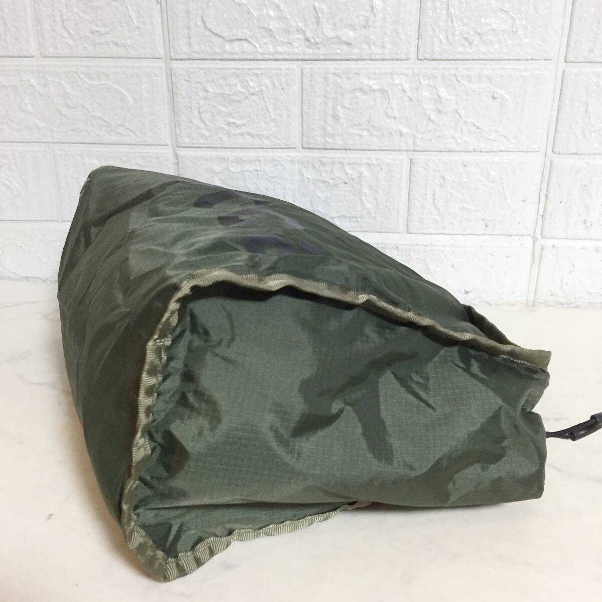 no36158 ZUCCa ズッカ ナイロン 2way トートバッグ リュックサック デイパック 通勤 通学 A4収納可能_画像4