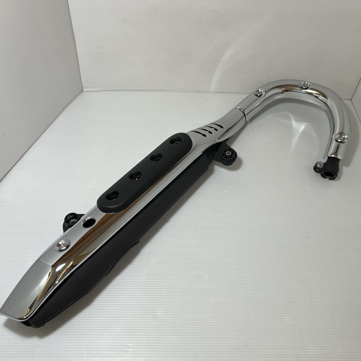 ホンダ ダックス125 マフラー 純正 新車外し 中古 バイク部品_画像1