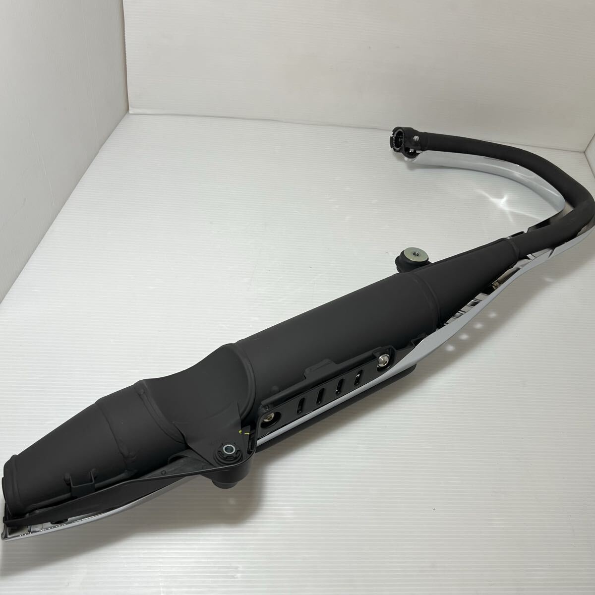 ホンダ ダックス125 マフラー 純正 新車外し 中古 バイク部品_画像5