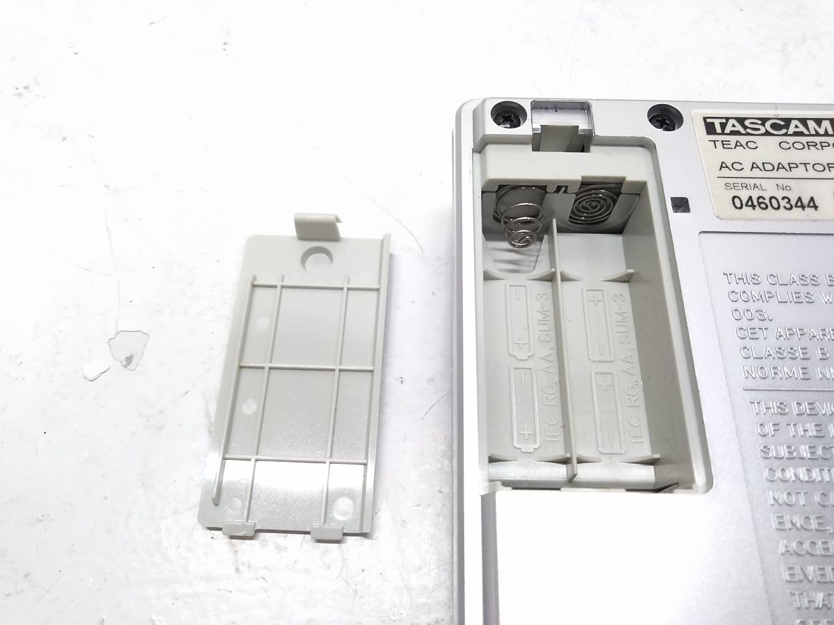 !TASCAM CD-VT2 портативный CD плеер &boi стрейнер Tascam 2011 год производства 1027-15E @60!