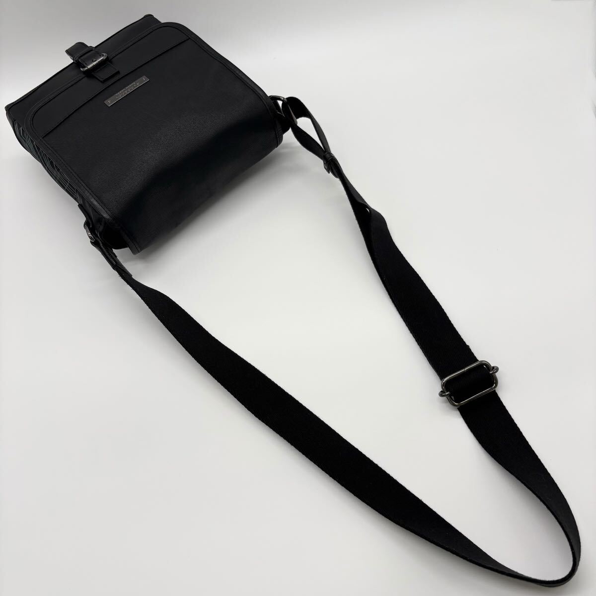 美品 BURBERRY BLACK LABEL バーバリーブラックレーベル ショルダーバッグ メンズ ノバチェック 斜め掛け ナイロン レザー ブラック 黒_画像7