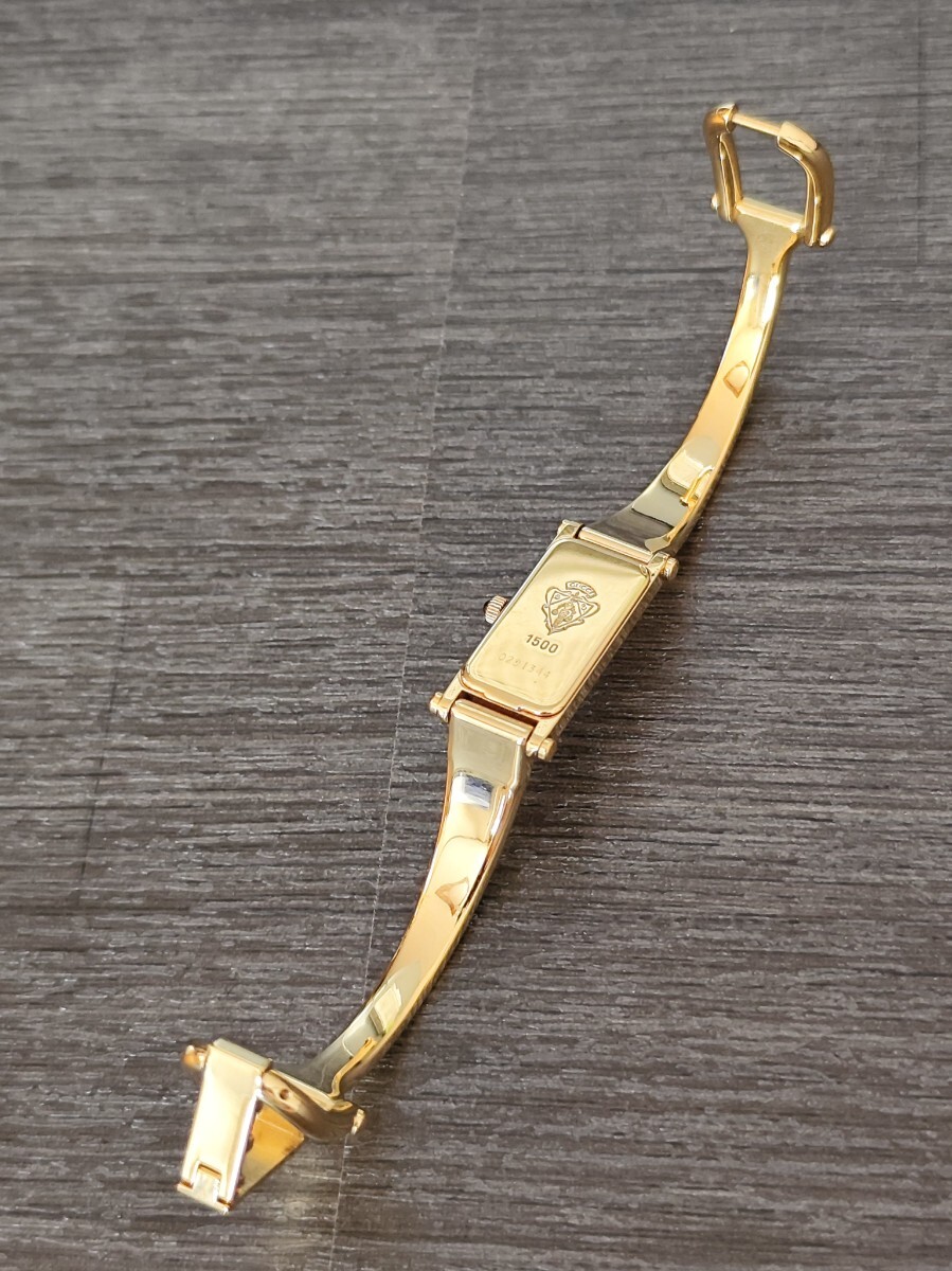 稼働品 GUCCI 1500 レディース腕時計 シェル文字盤 オリジナルバンド _画像5