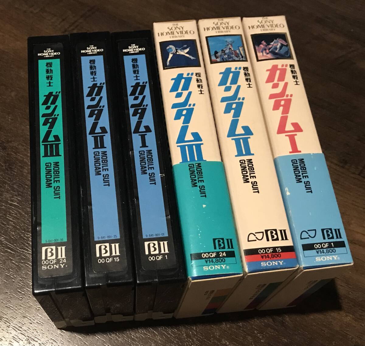 ベータビデオ　劇場版 機動戦士ガンダム 全3巻　検索：ベータマックス β DVD LD VHS グッズ 設定資料集 哀戦士 めぐりあい宇宙 富野由悠季_画像4