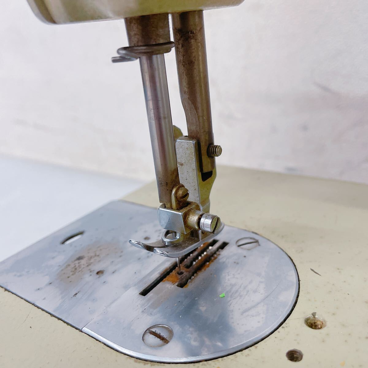 10D051 BROTHER Brother швейная машина TA2-B622 Special 3 стрелки . шкив. синхронизированный возможно рукоделие шитье 