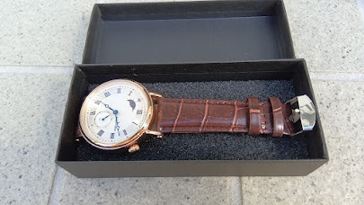 ミニマリスト ローズゴールドカラー デザイン オマージュ 新品 未使用 送付料無料。_画像4