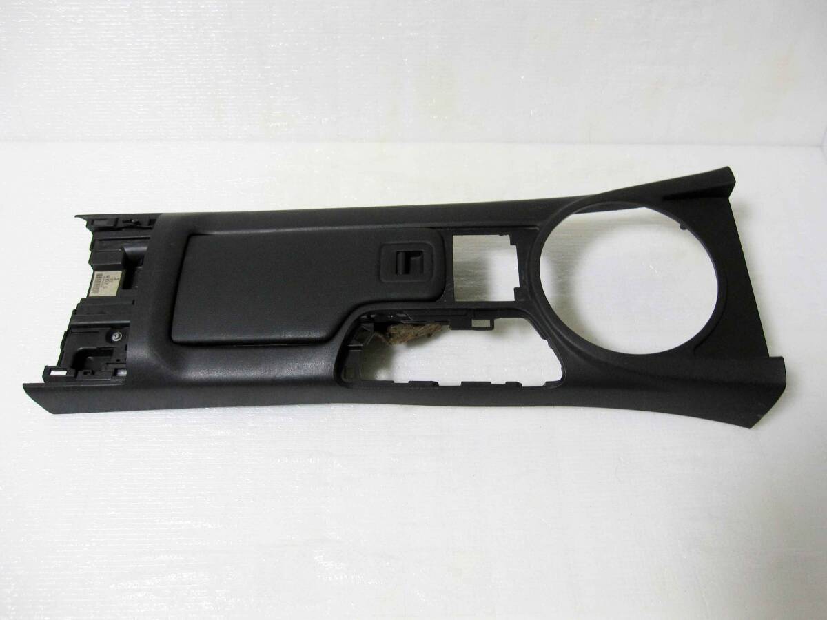 【希少の RHT 用】【絶版進行中 壊れる前に！ 】 マツダ ロードスター NCEC NC センターコンソール ドリンクホルダー 小物入れ 予備 部品_画像2